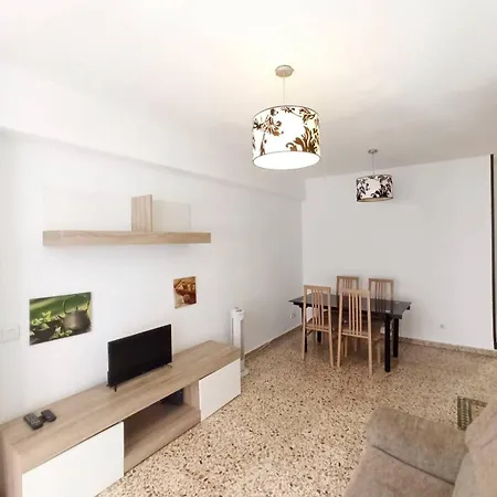 דירה Benidorm Beach Apartamento *